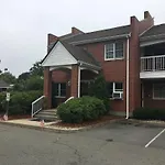 Clipper Ship Inn