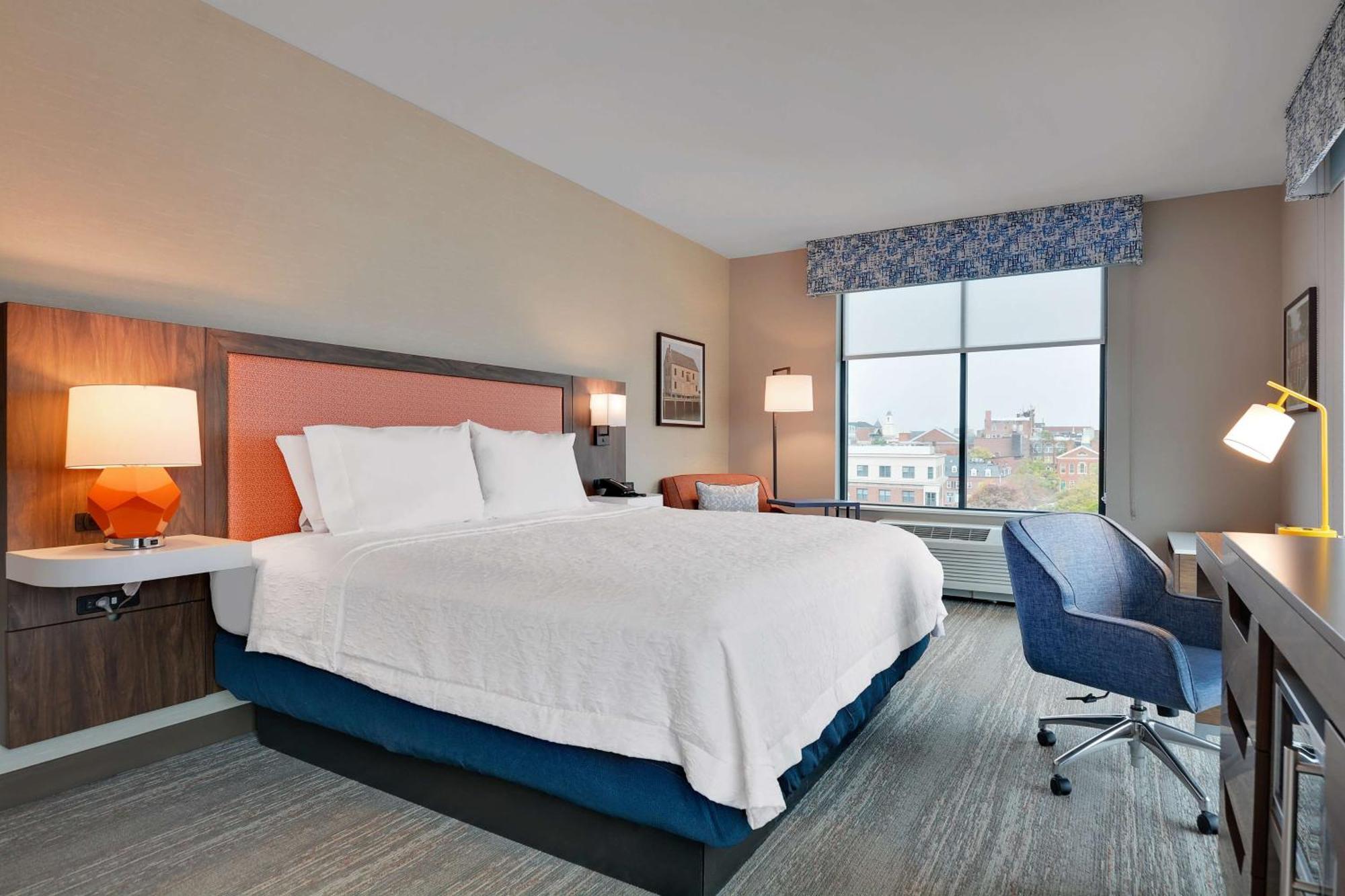 Hampton Salem, Ma 3*