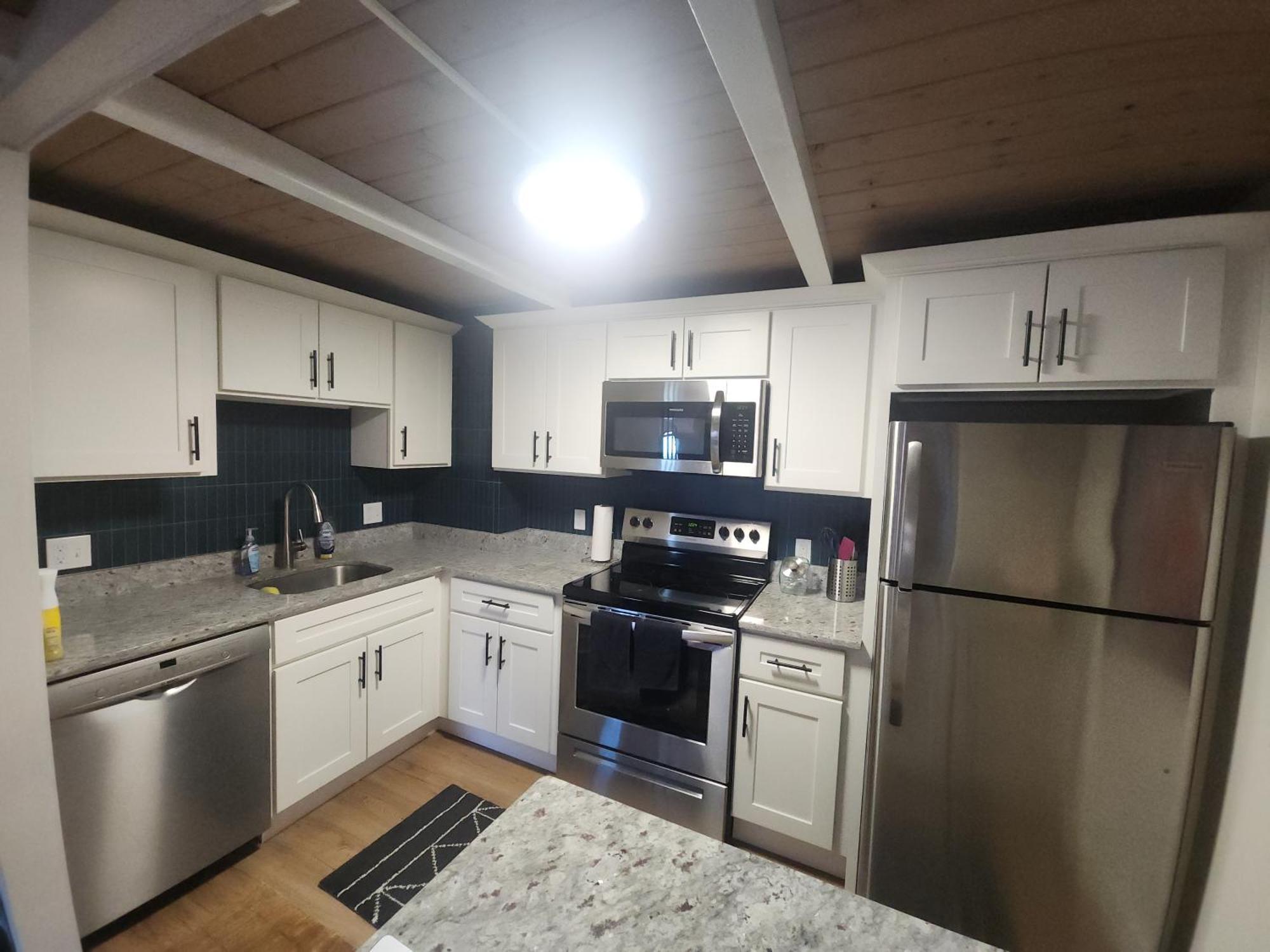 Cozy And Tranquil 1-bedroom With Wifi, Ac In Historic Salem
