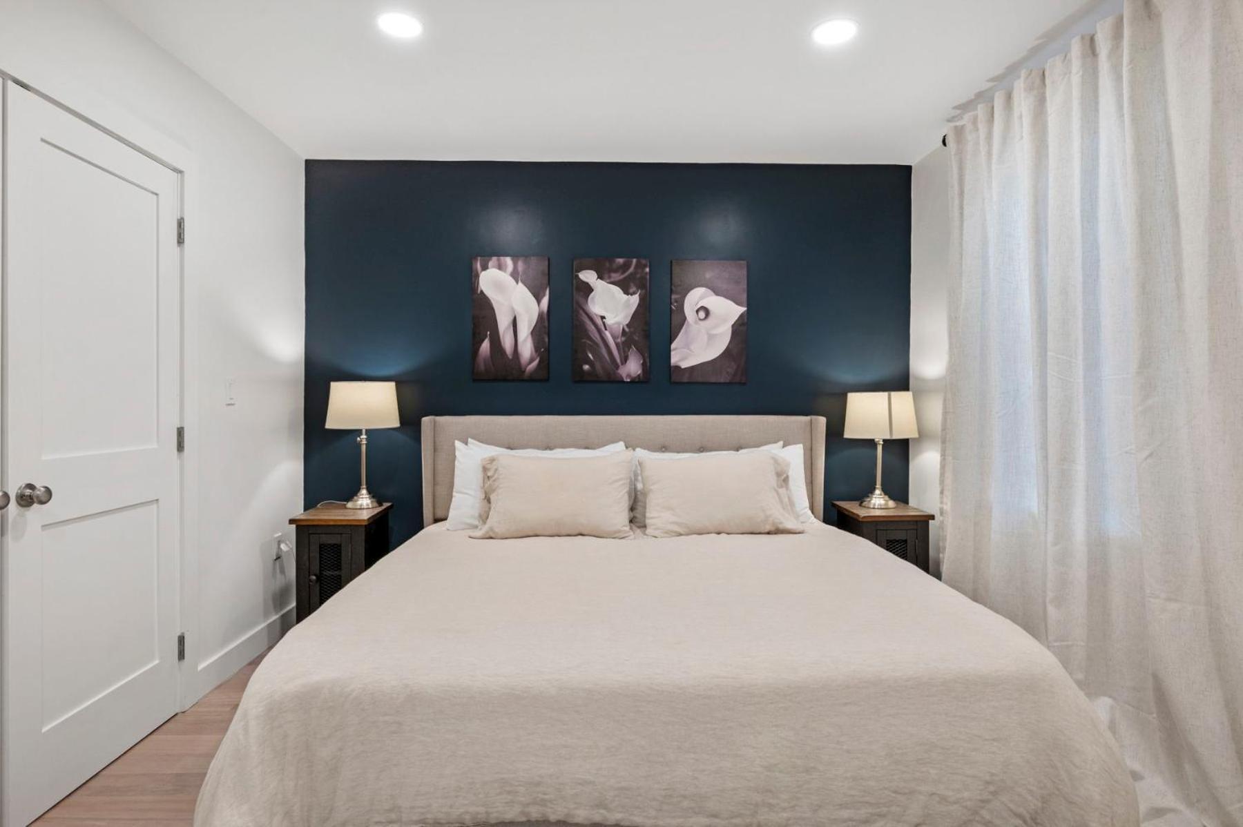 Family Friendly 3bd Oasis-parking, Wifi & Pets Ok! Apartment Salem