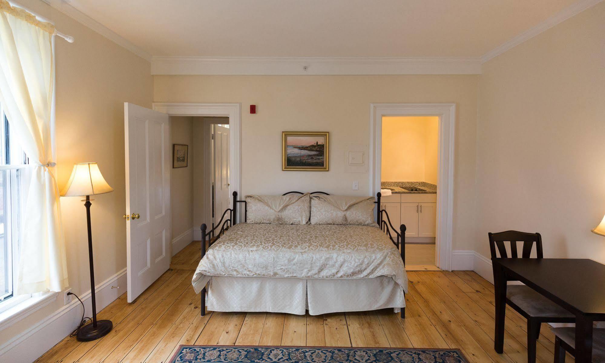 Inn The Salem