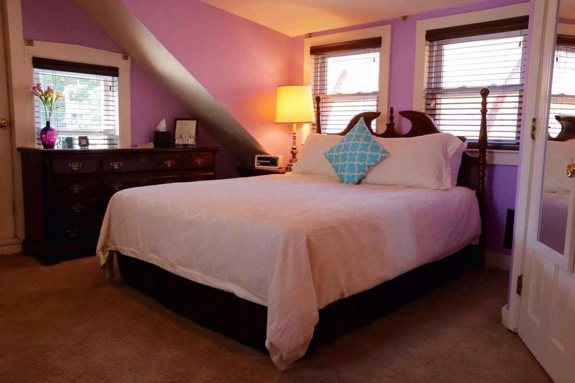 Inn Stepping Stone Salem