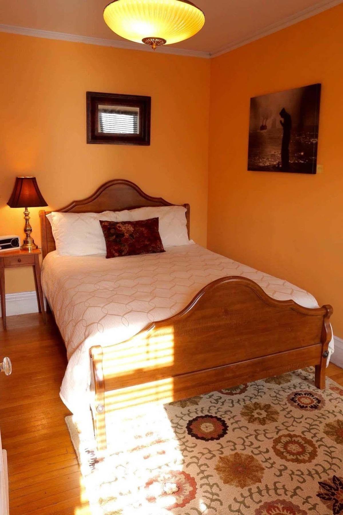 Stepping Stone Inn Salem