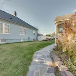 Salem Vacation Rental 1 Mi To Downtown!